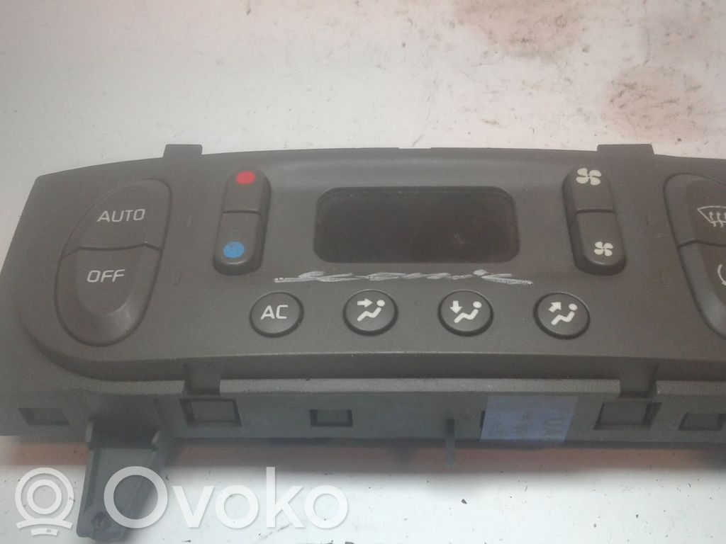 Renault Scenic I Climate control unit 