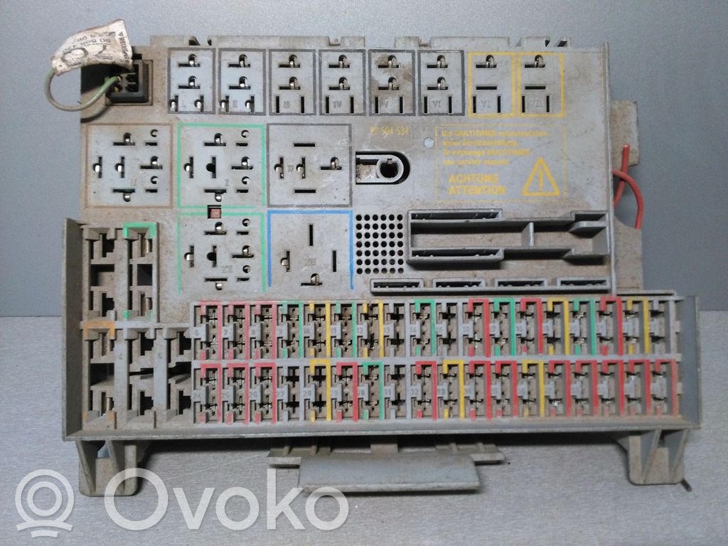 Opel Vectra B Módulo de fusible 