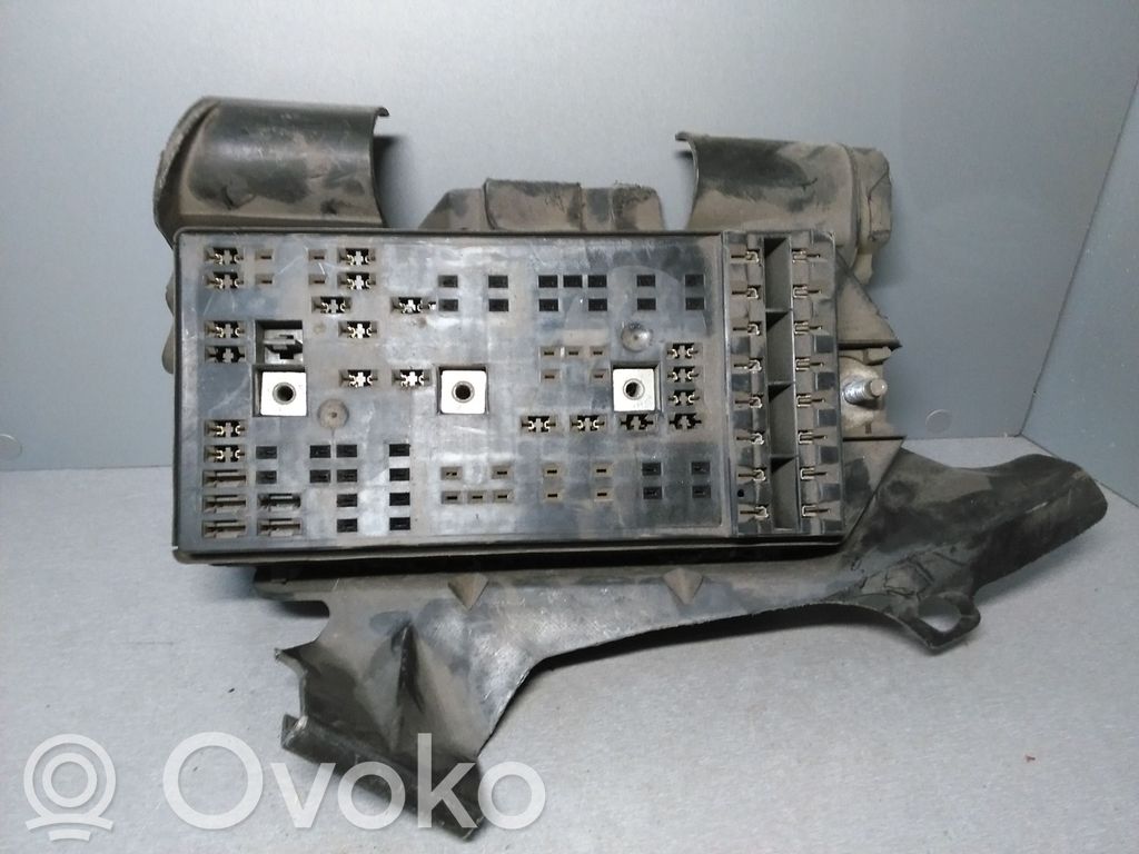 Opel Sintra Módulo de fusible 