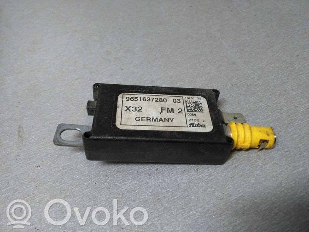 Citroen C5 Pystyantennivahvistin 