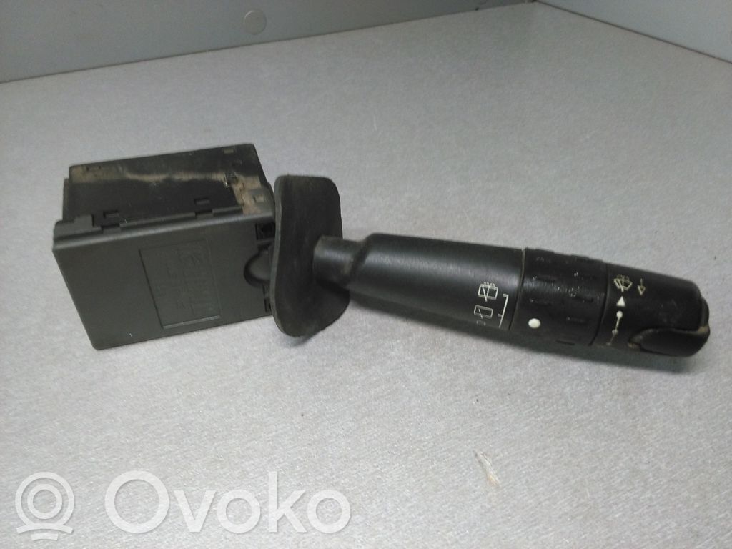 Peugeot 806 Manetka / Przełącznik wycieraczek 