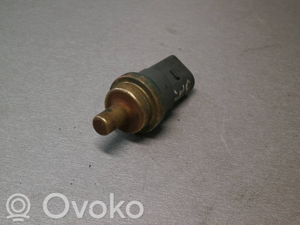 Volkswagen PASSAT B6 Czujnik temperatury płynu chłodzącego 