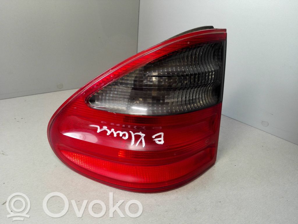 Mercedes-Benz E W210 Takavalot 