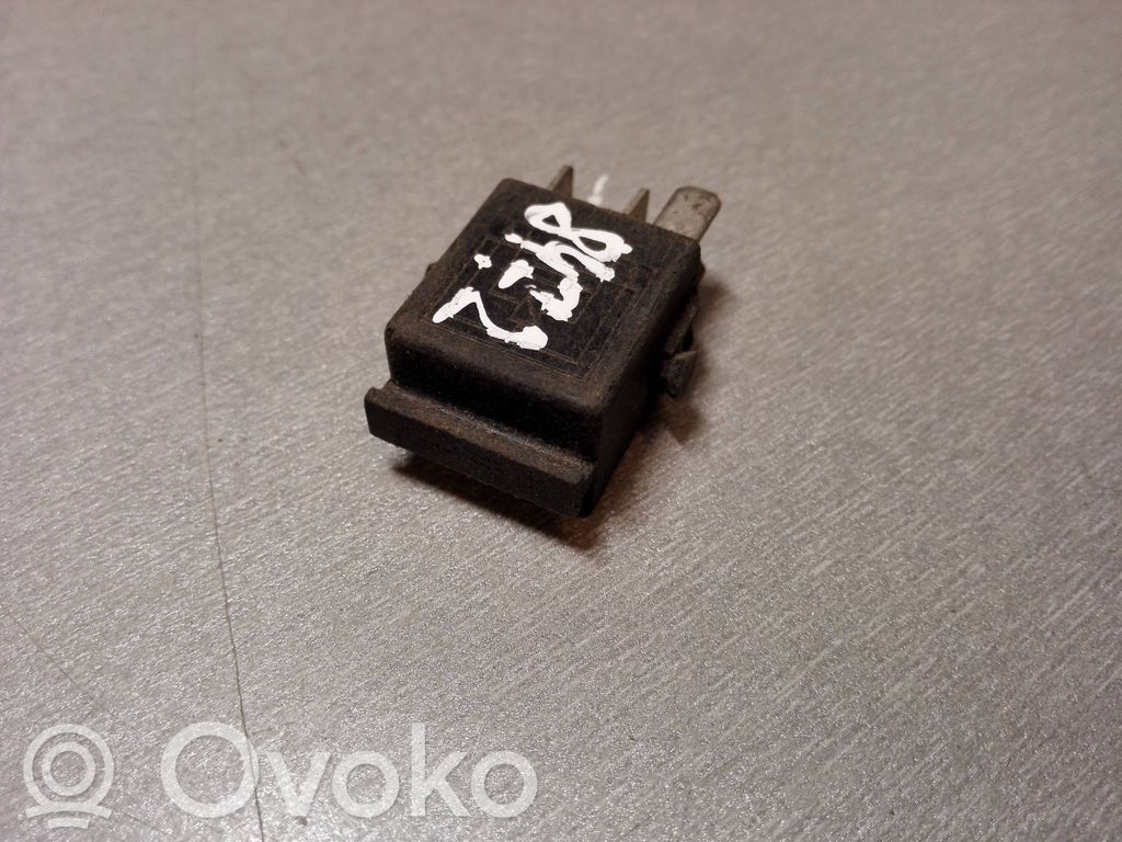 BMW 5 E39 Otros relés 