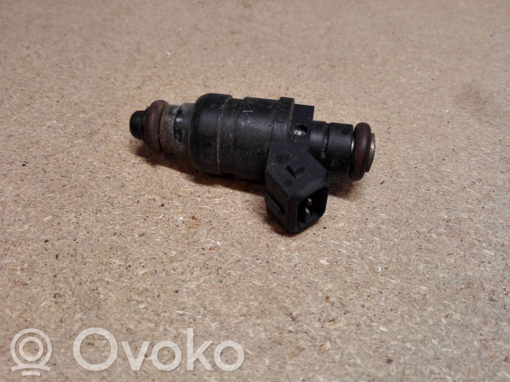 Audi A6 S6 C5 4B Inyector de combustible 