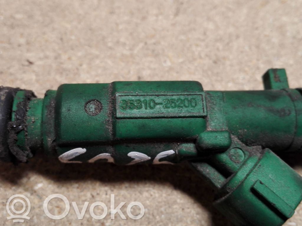 Inyector de combustible   3531025200,3531025200
