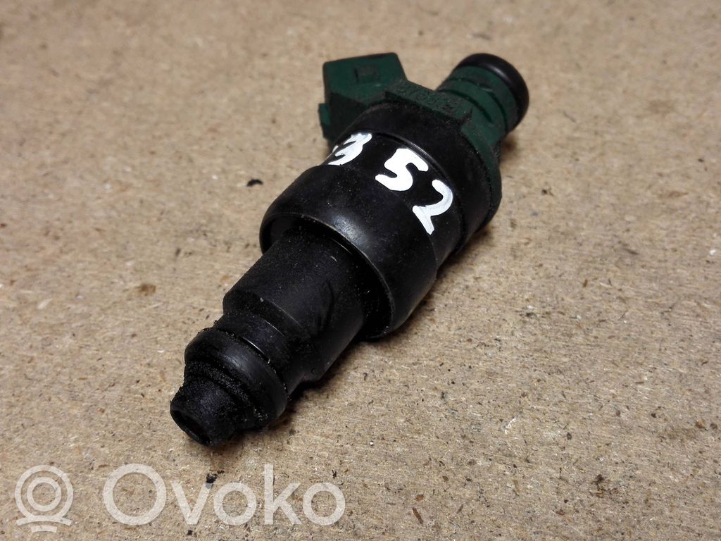 Renault Clio II Inyector de combustible 