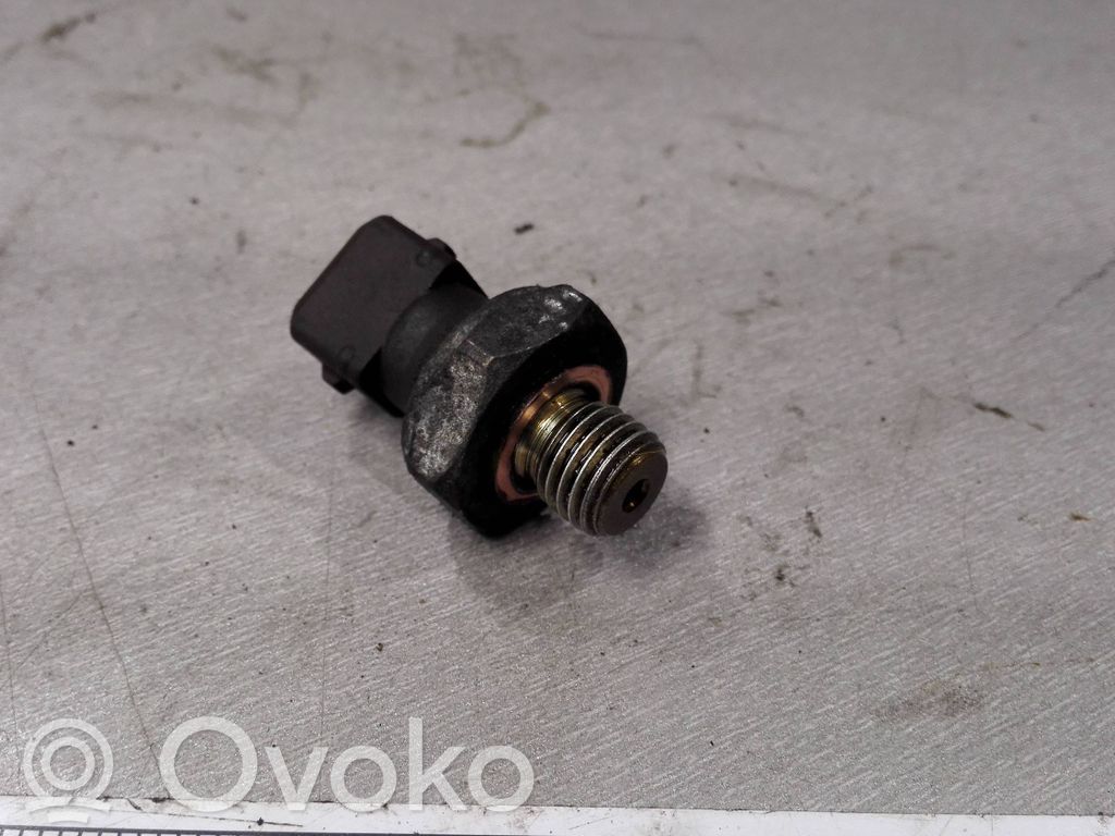 BMW 3 E46 Eļļas spiediena sensors 