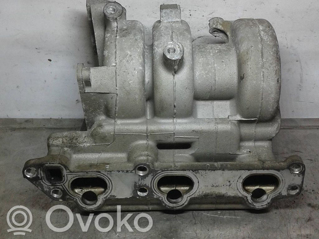Opel Corsa C Intake manifold 