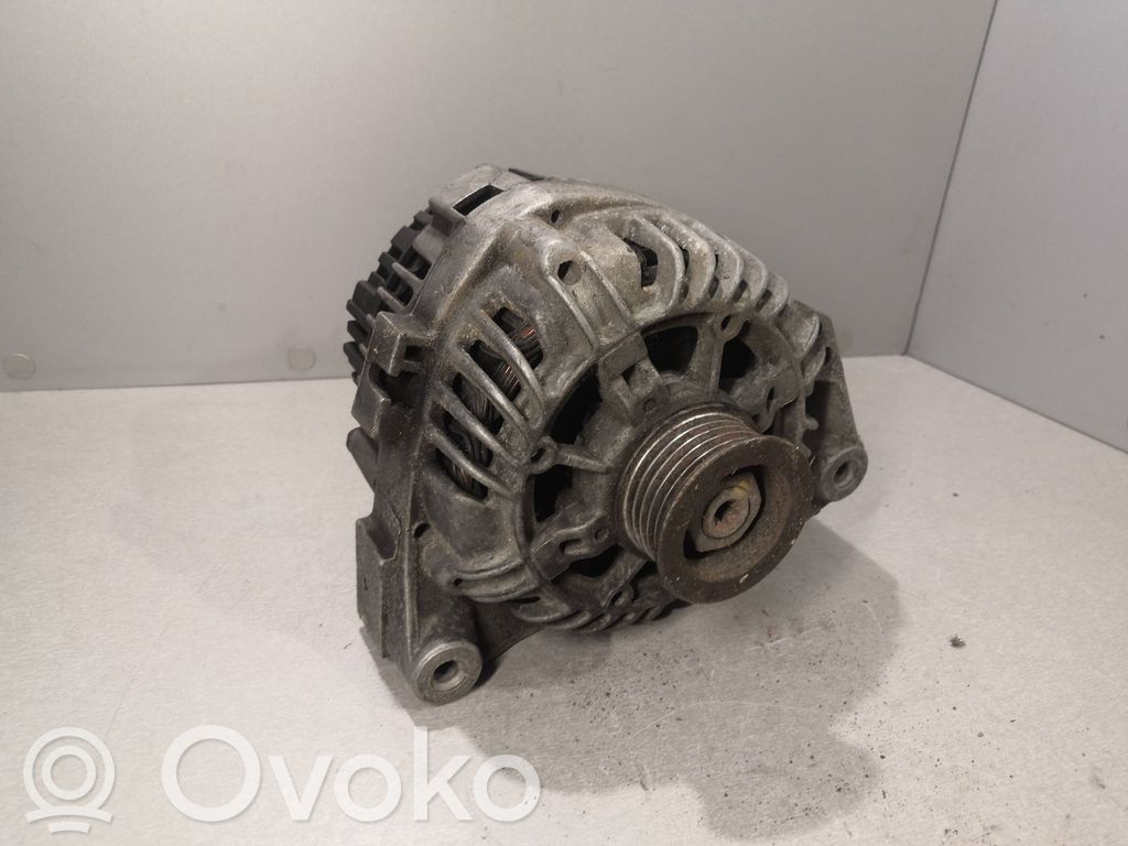 BMW 5 E34 Ģenerators 