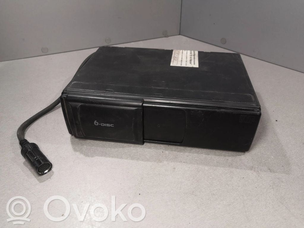Skoda Superb B5 (3U) CD/DVD keitiklis 