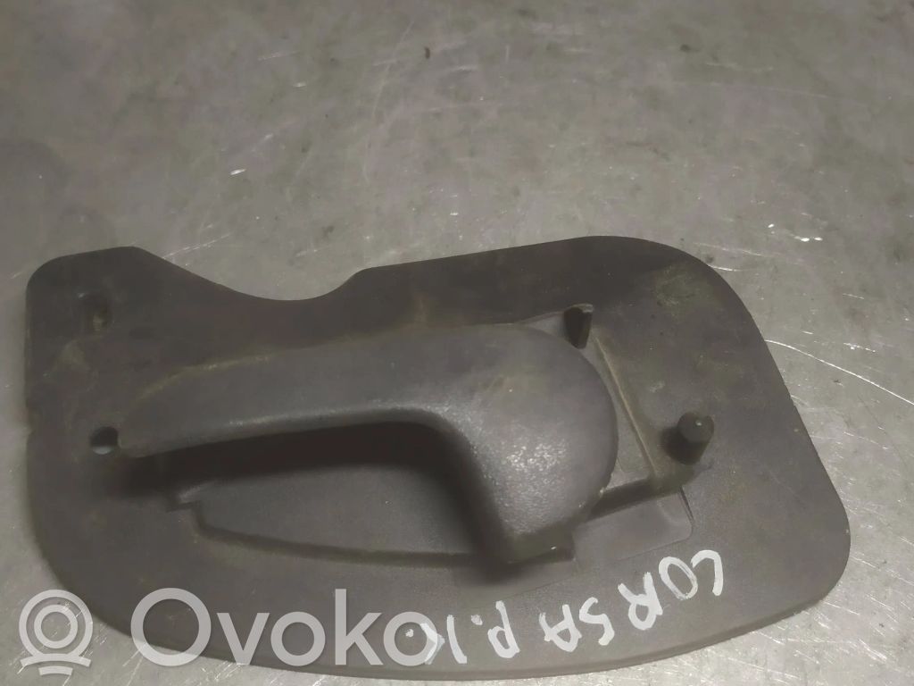 Opel Corsa C Moldura de la aleta trasera 