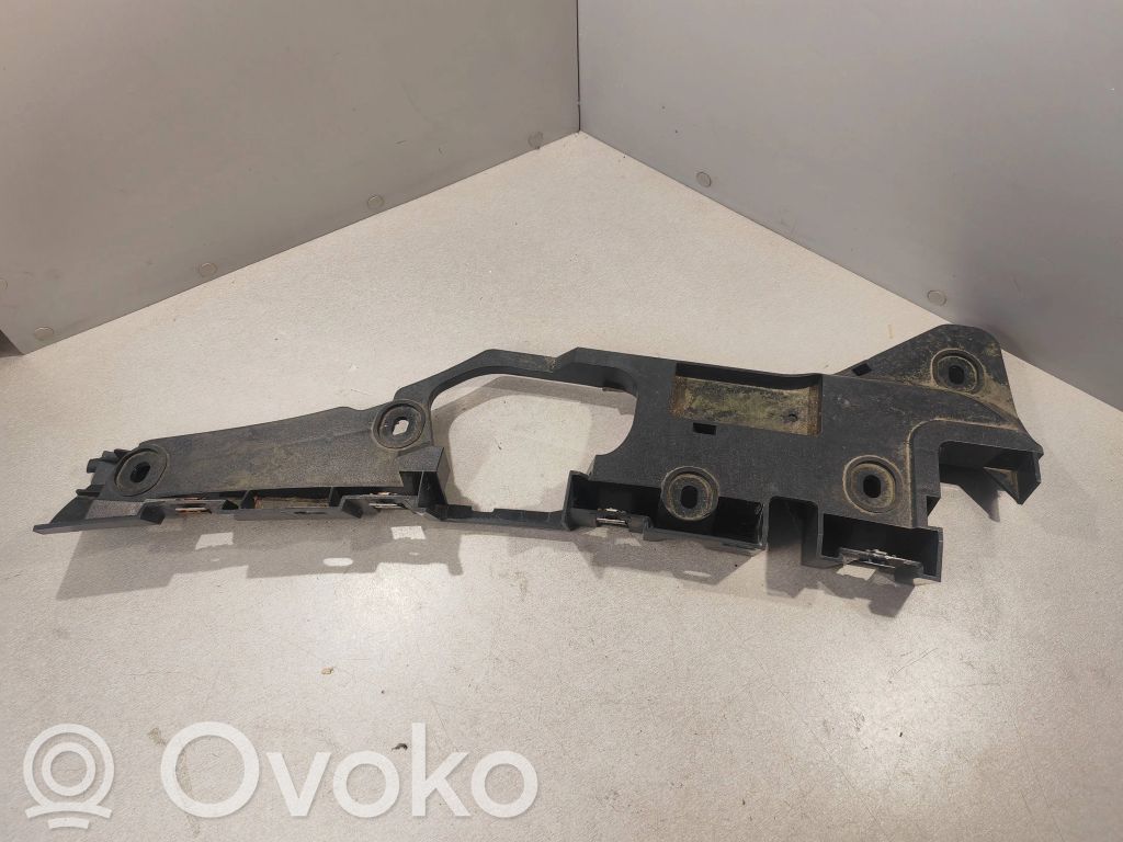 Smart ForTwo I Fender mounting bracket 