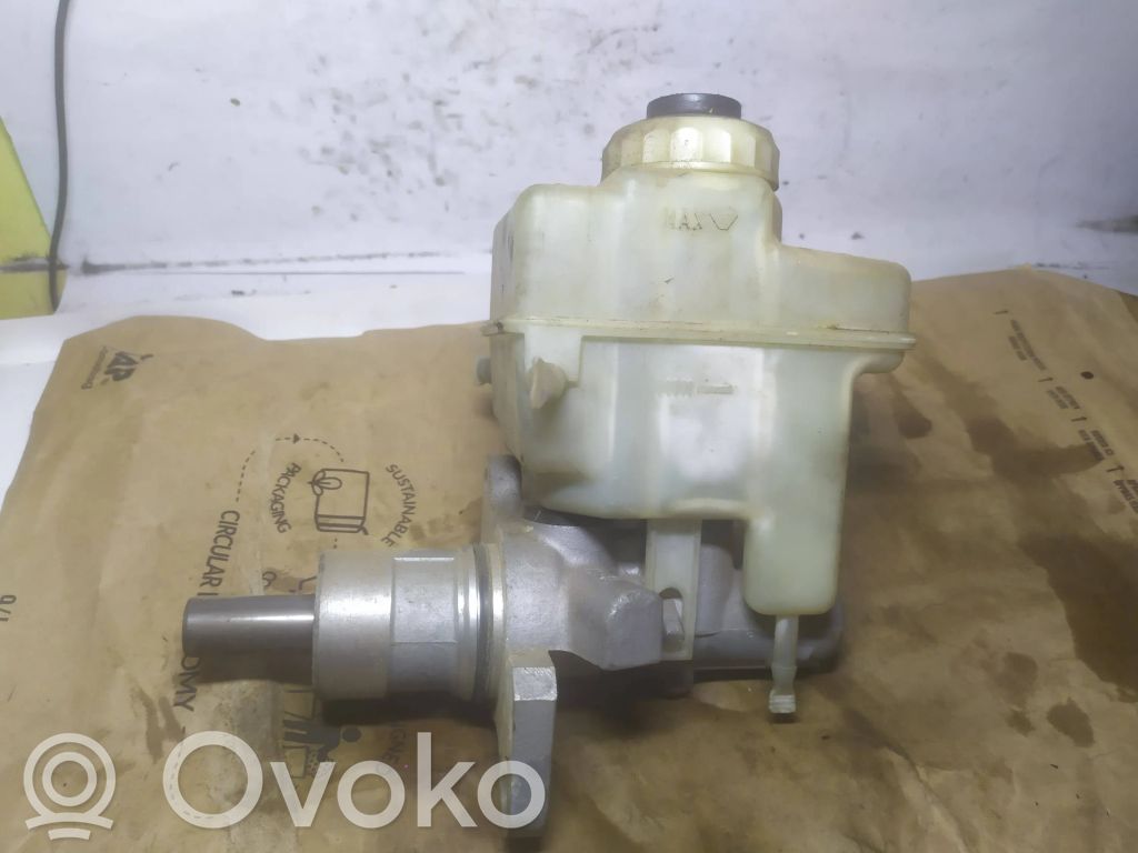 BMW 5 E39 Master brake cylinder 