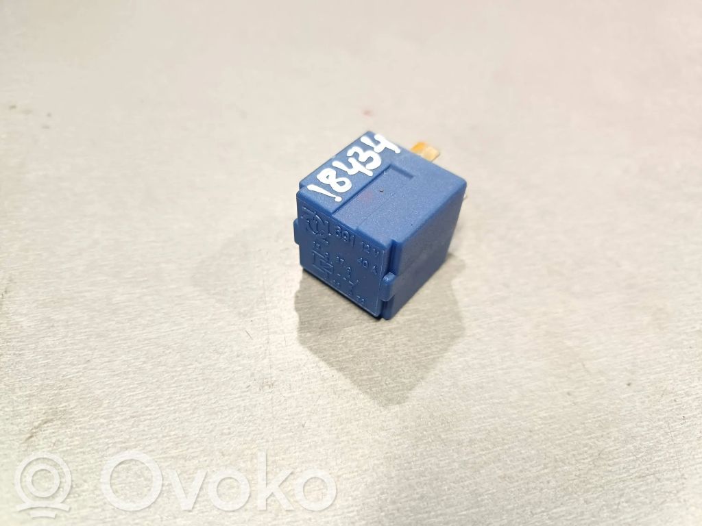 Inne przekaźniki   99W48,691