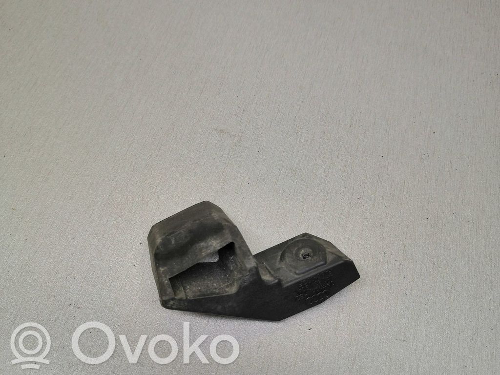Audi A6 S6 C4 4A Bridă fixare aripă față 
