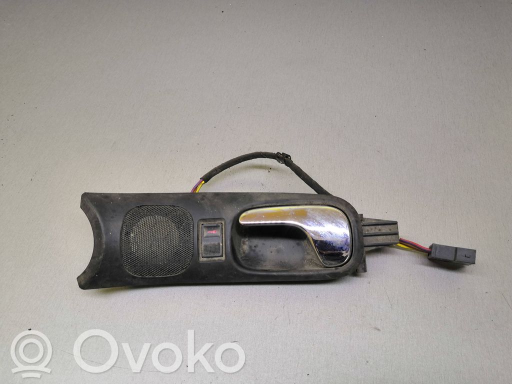 Audi A6 S6 C4 4A Manecilla interna puerta delantera 