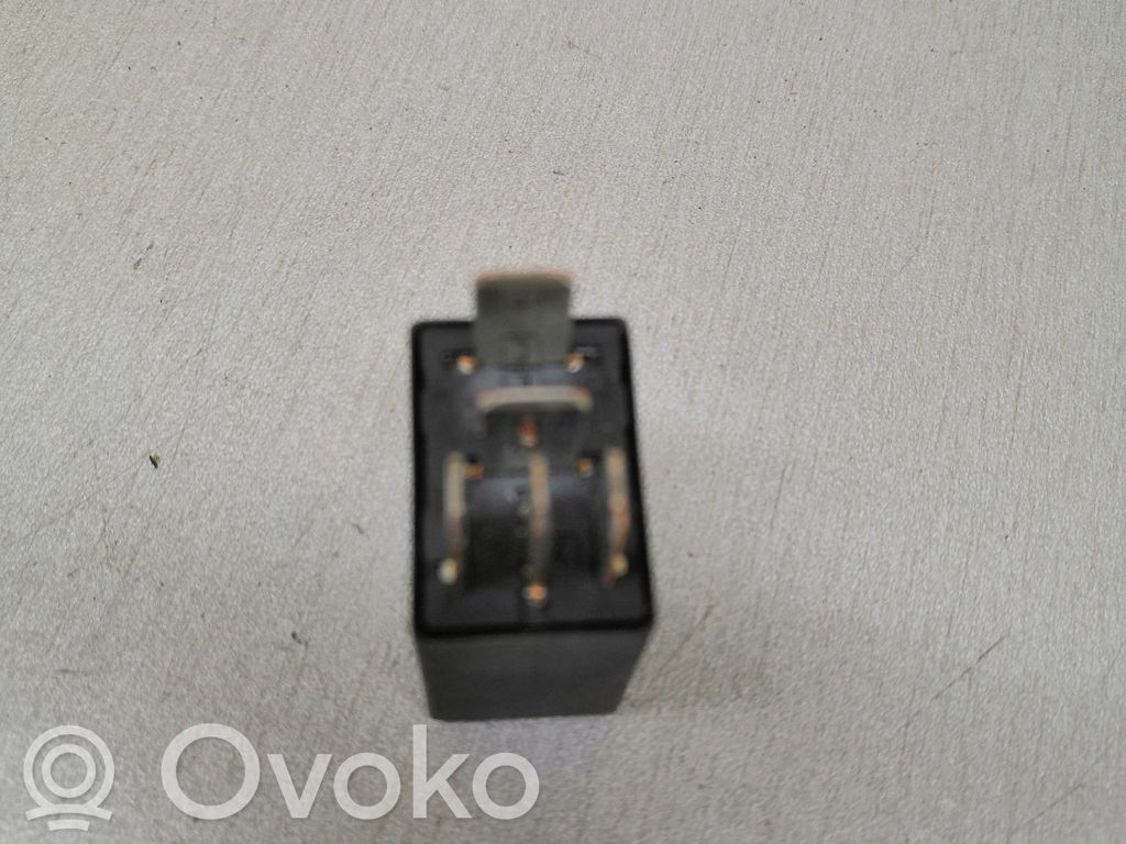 Volvo S40 Muu rele 