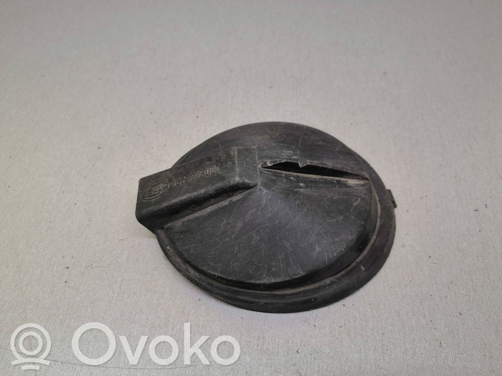 Audi 80 90 B3 Osłona żarówki lampy przedniej 