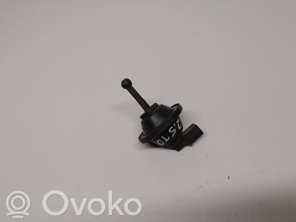 Audi A6 S6 C5 4B Válvula de vacío (Usadas) 