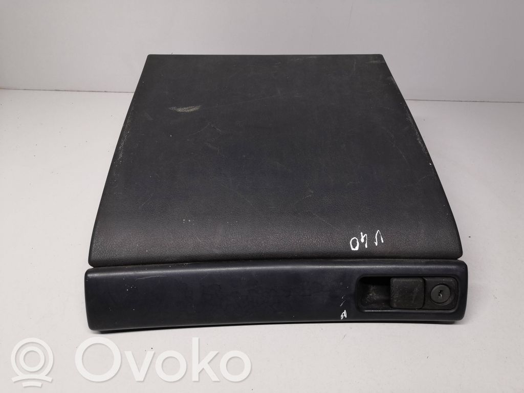 Volvo S40, V40 Guantera 