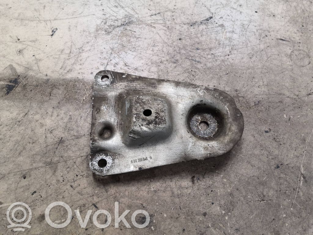 Volkswagen PASSAT B5.5 Engine mounting bracket 