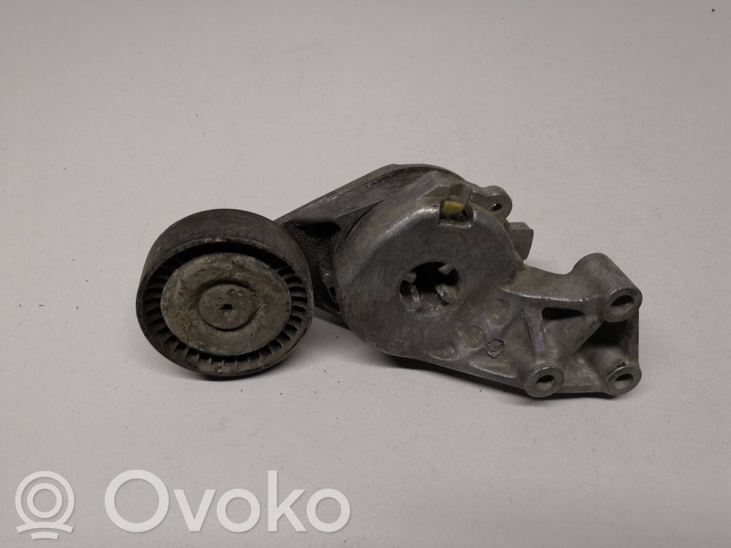 Volkswagen Golf IV Diržo įtempėjas 