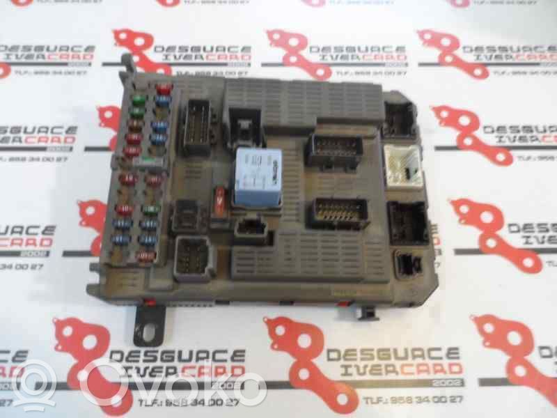 Citroen C5 Fuse module 