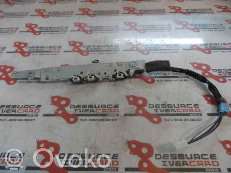 Toyota Yaris Antena radiowa