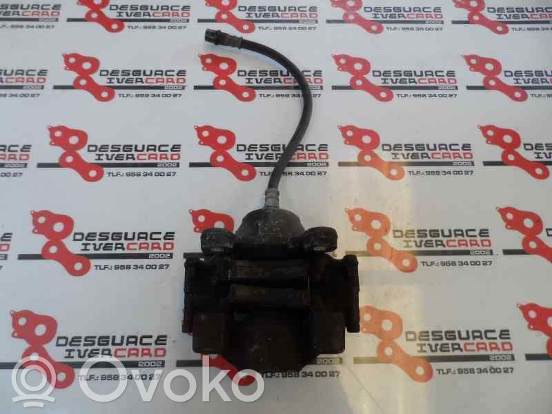 Mercedes-Benz C W203 Pinza del freno posteriore