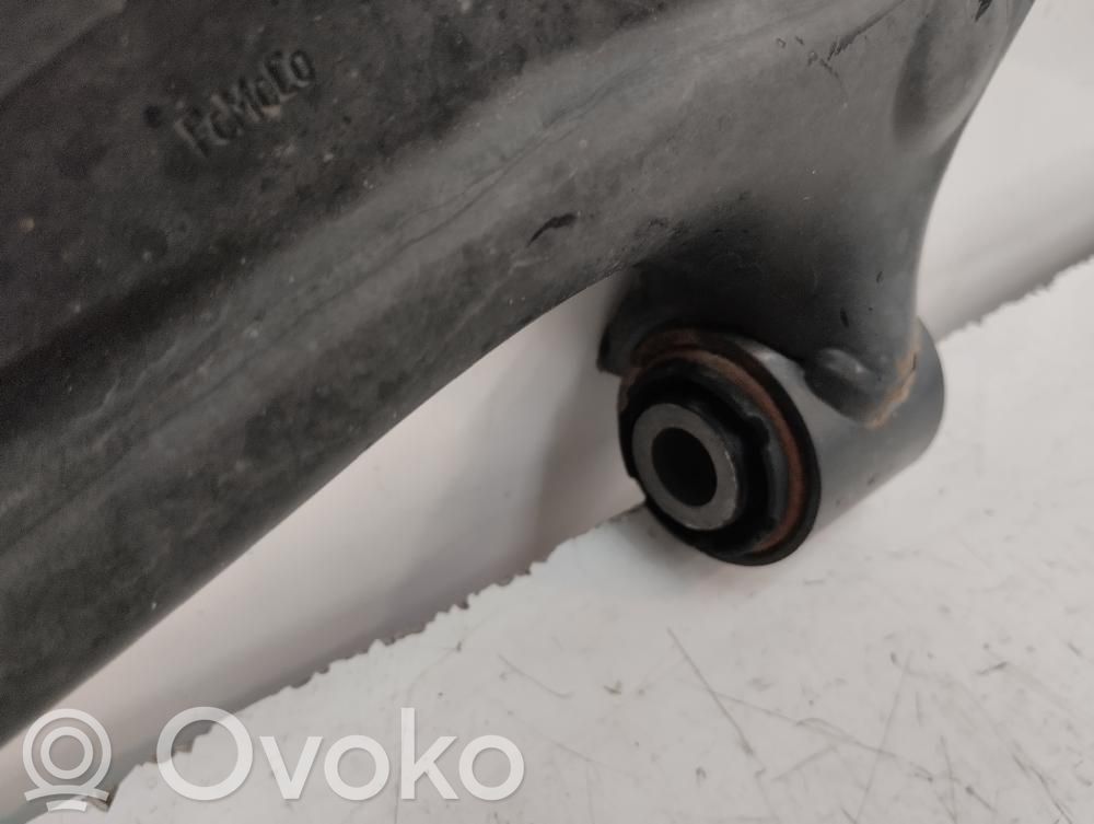 Ford Fiesta Basculă inferioară față