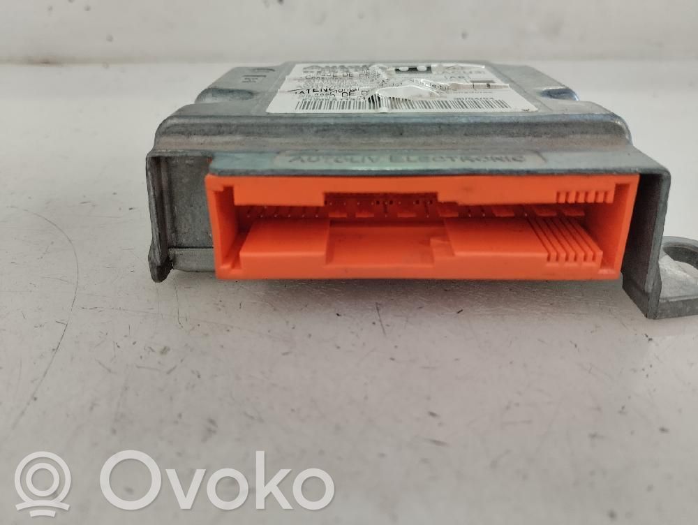Unidad de control/módulo del Airbag   8200381654
