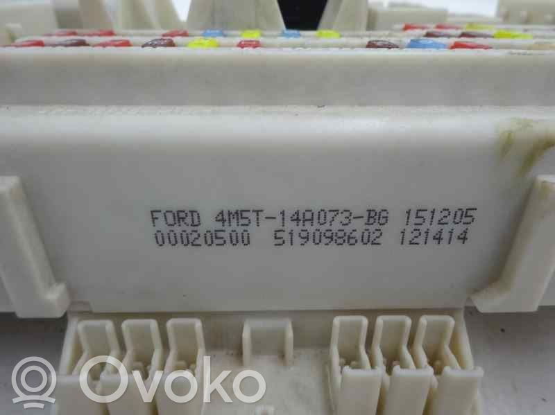 Módulo de fusible   4M5T14A073BG