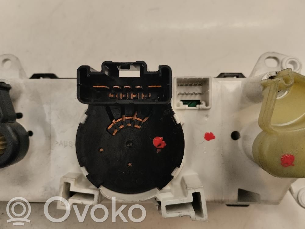 Unidad de control climatización   P55111874AA
