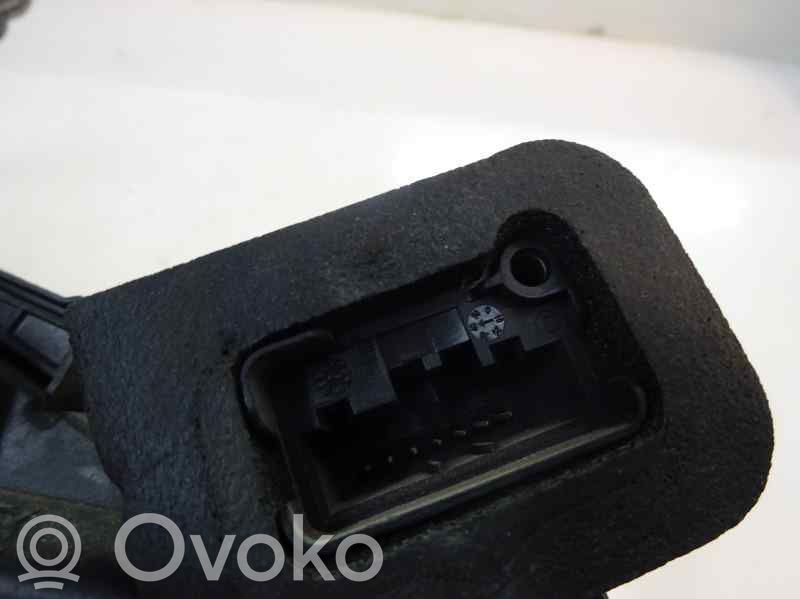 Etuoven lukko   5K1837016B