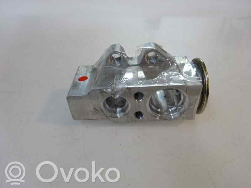 Seat Ibiza IV (6J,6P) Valvola ad espansione dell’aria condizionata (A/C) 