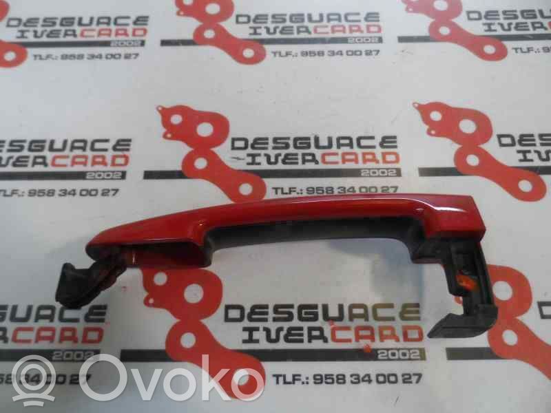 Suzuki Swift I Manecilla externa puerta delantera 