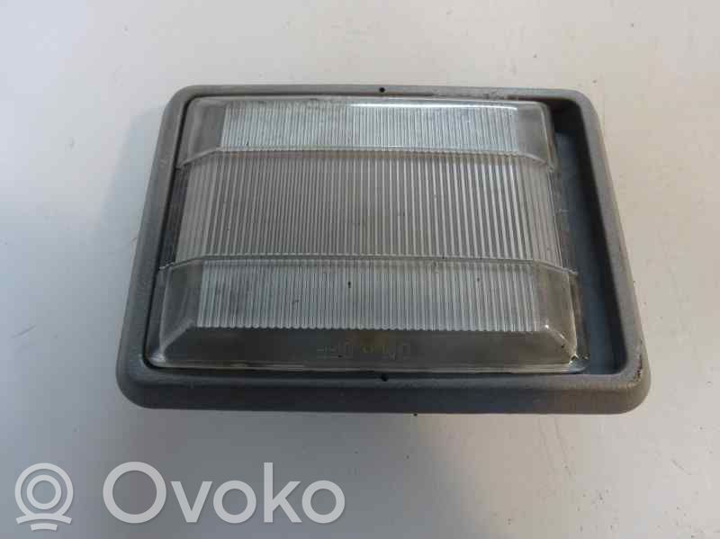 Mitsubishi Montero Éclairage lumière plafonnier avant 