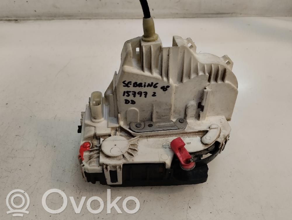 Etuoven lukko