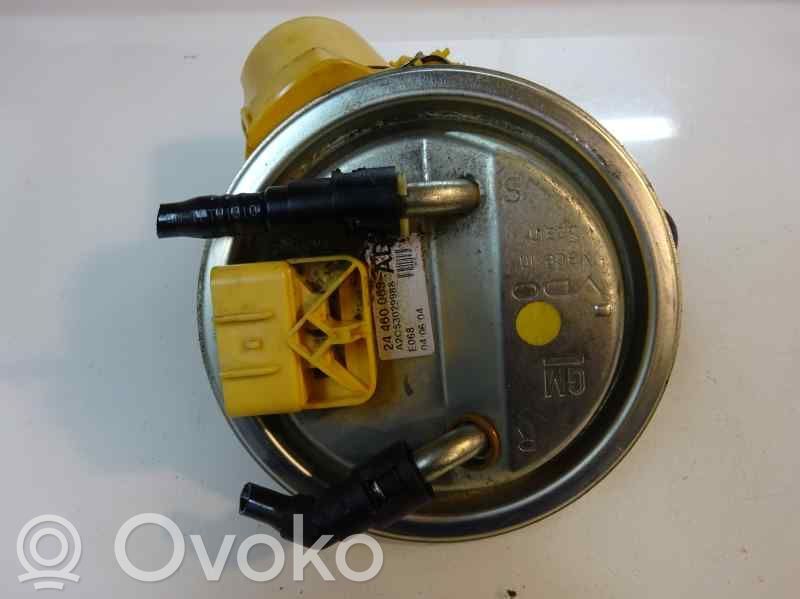 Opel Corsa C Pompe à carburant 