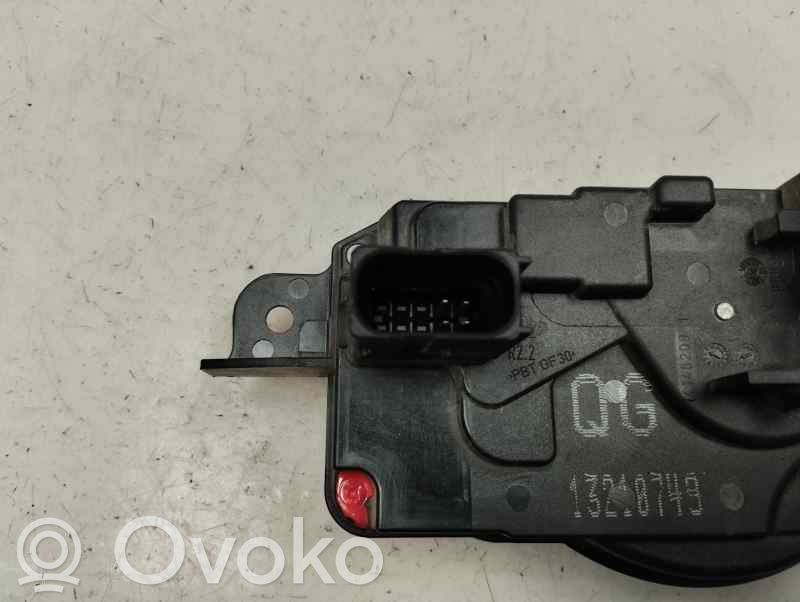 Opel Astra H Încuietoare ușă față