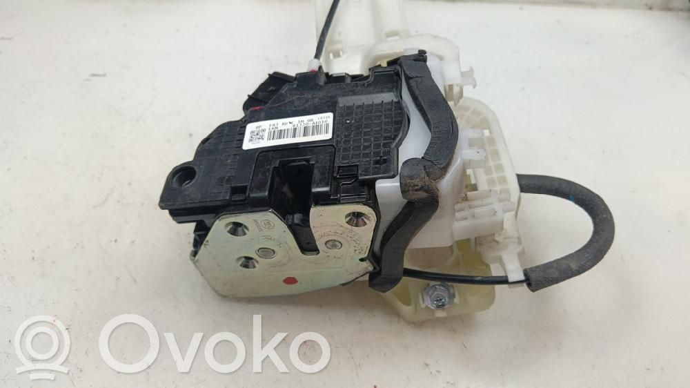 KIA Carens III Serratura portiera anteriore