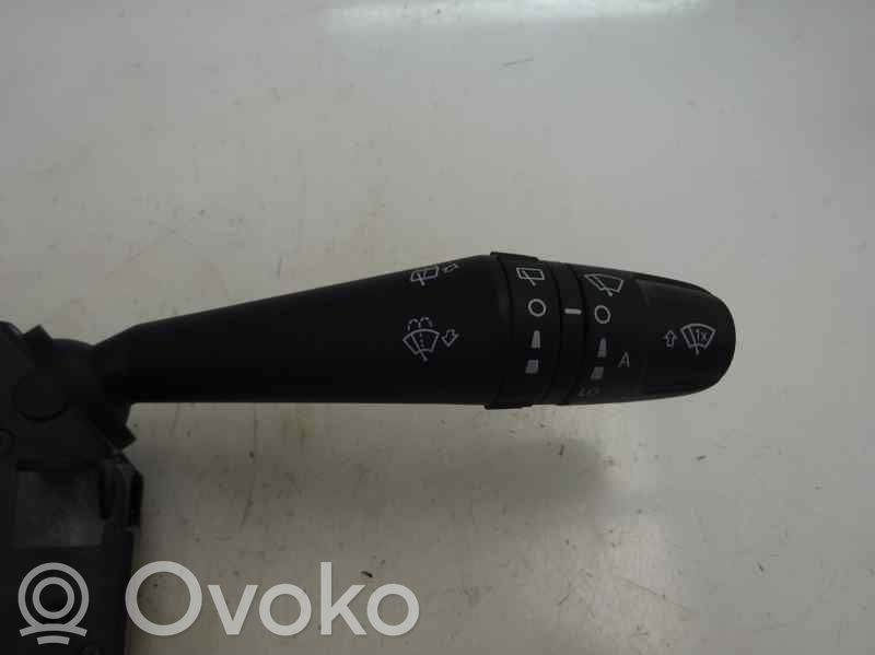 Comutator/buton multifuncțional   1002377A
