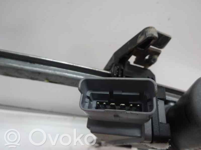 Citroen C3 Macara ușă față cu motor 