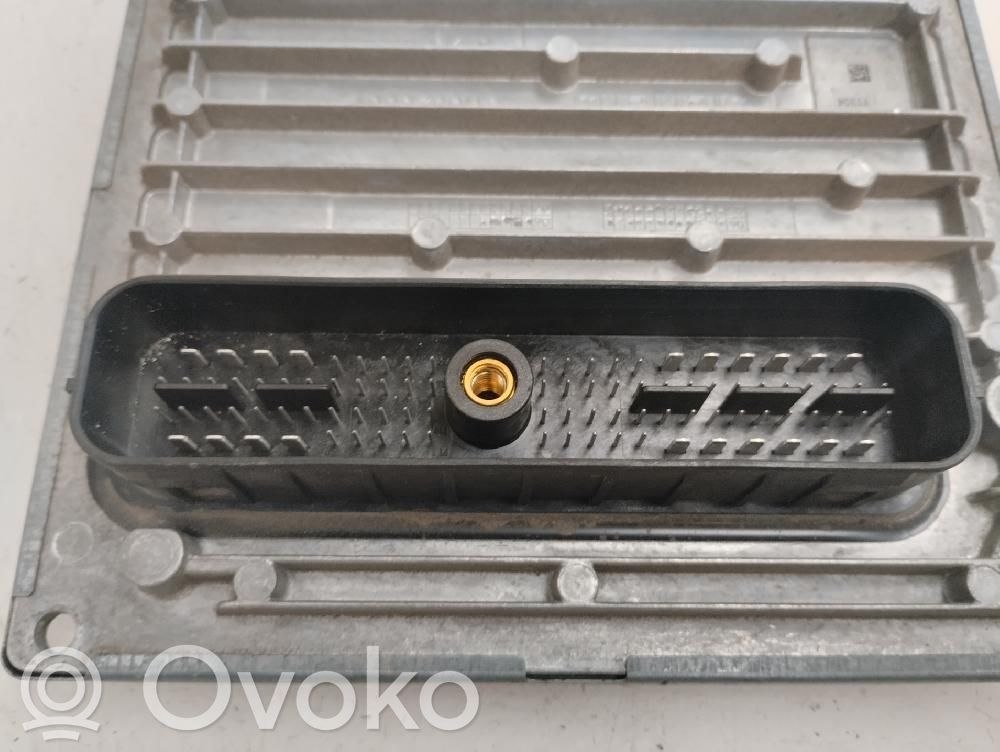 Sterownik / Moduł ECU   4M5112A650HG