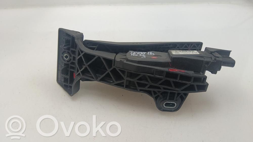Hyundai Tucson TL Kaasupolkimen asentoanturi 