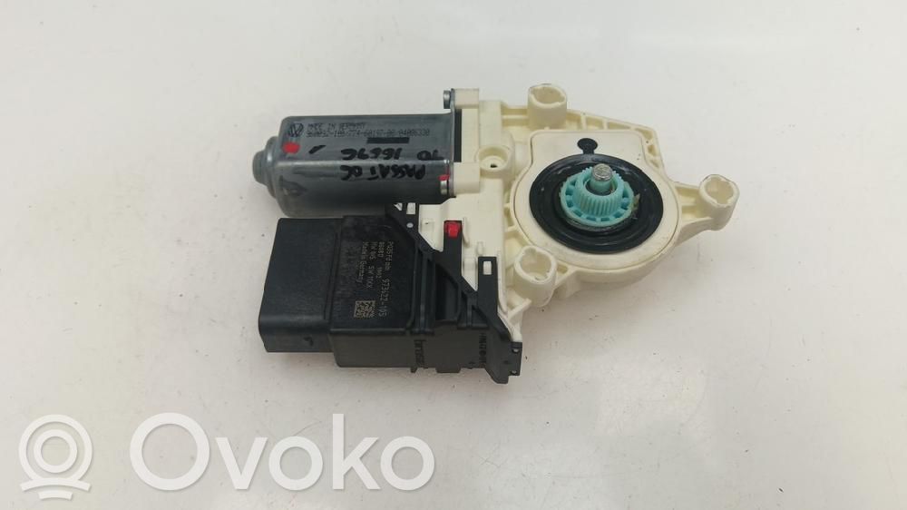 Volkswagen PASSAT B6 Motor macara geam ușă spate 