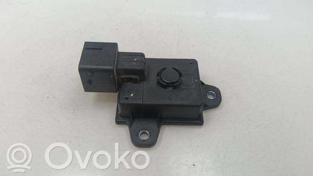Peugeot 208 I Muu rele 