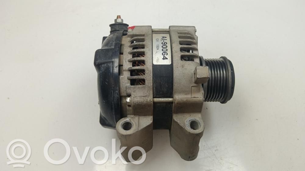 Toyota Corolla Verso AR10 Lichtmaschine 