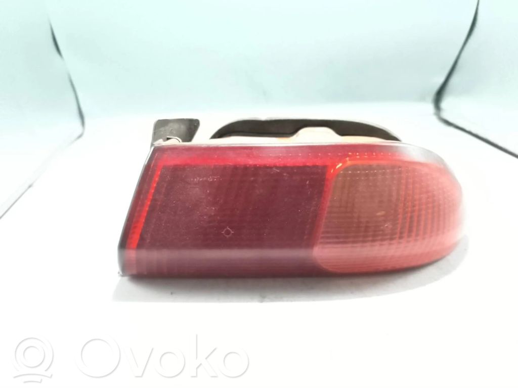 Alfa Romeo 156 Galinis žibintas kėbule 